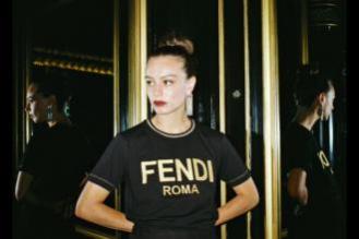 2025年FENDI  FENDI ROMA假日系列：闪耀动人时刻设计